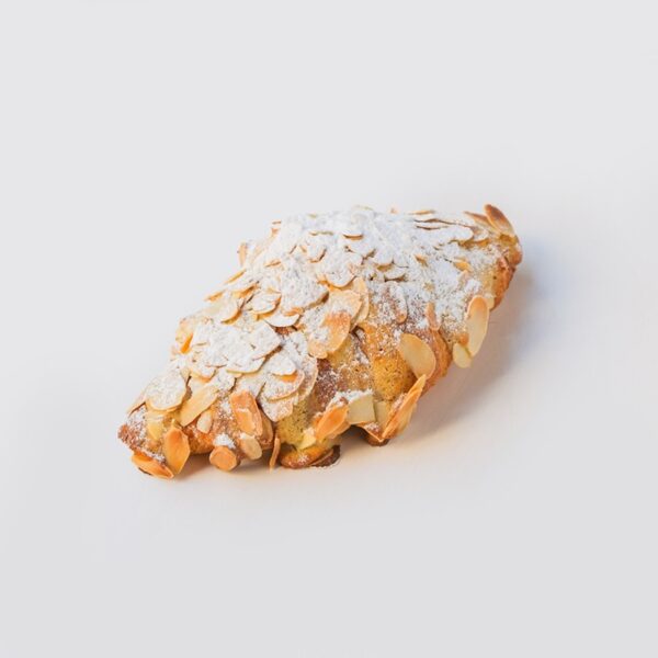 Duplo pečeni kroasan sa bademima