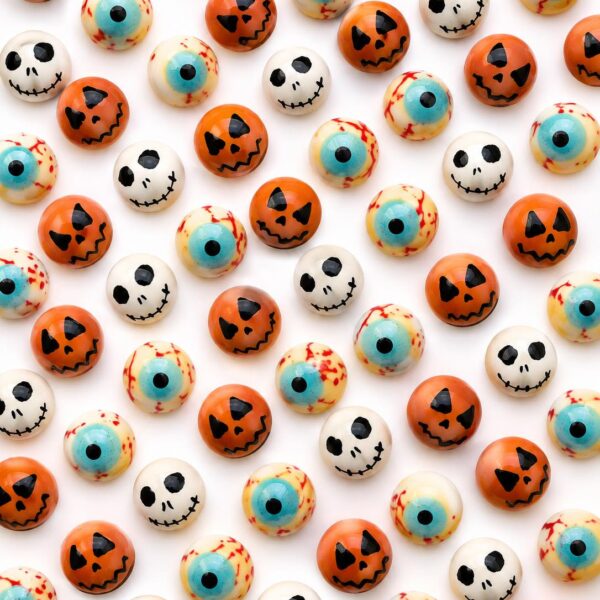 2 Halloween pralines